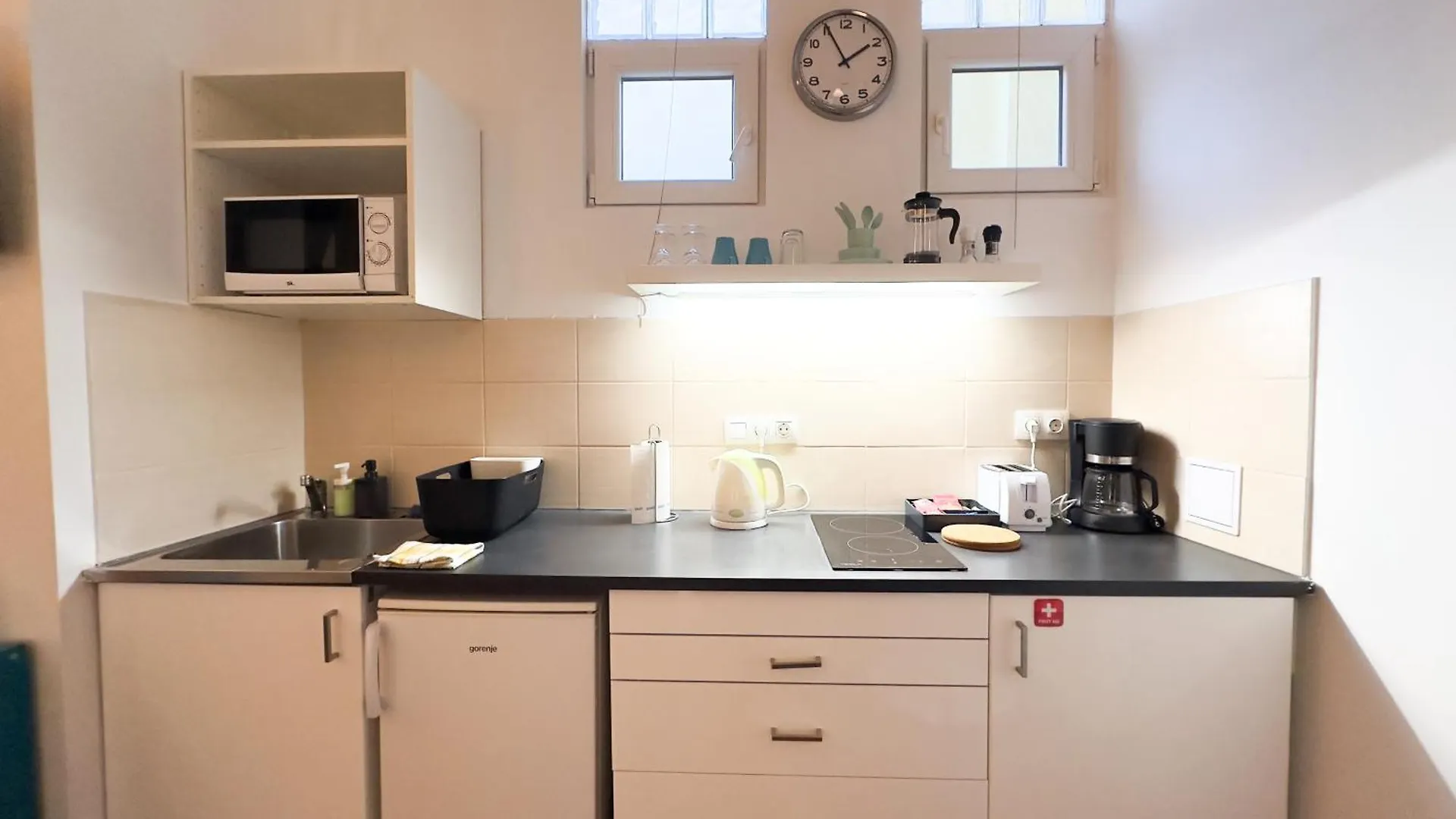 Apartment Charming Central Studio Apt - Flora'S Room Budapest Hungary